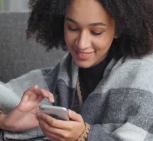 Layla Sohbet Uygulamasının Tanıtımı